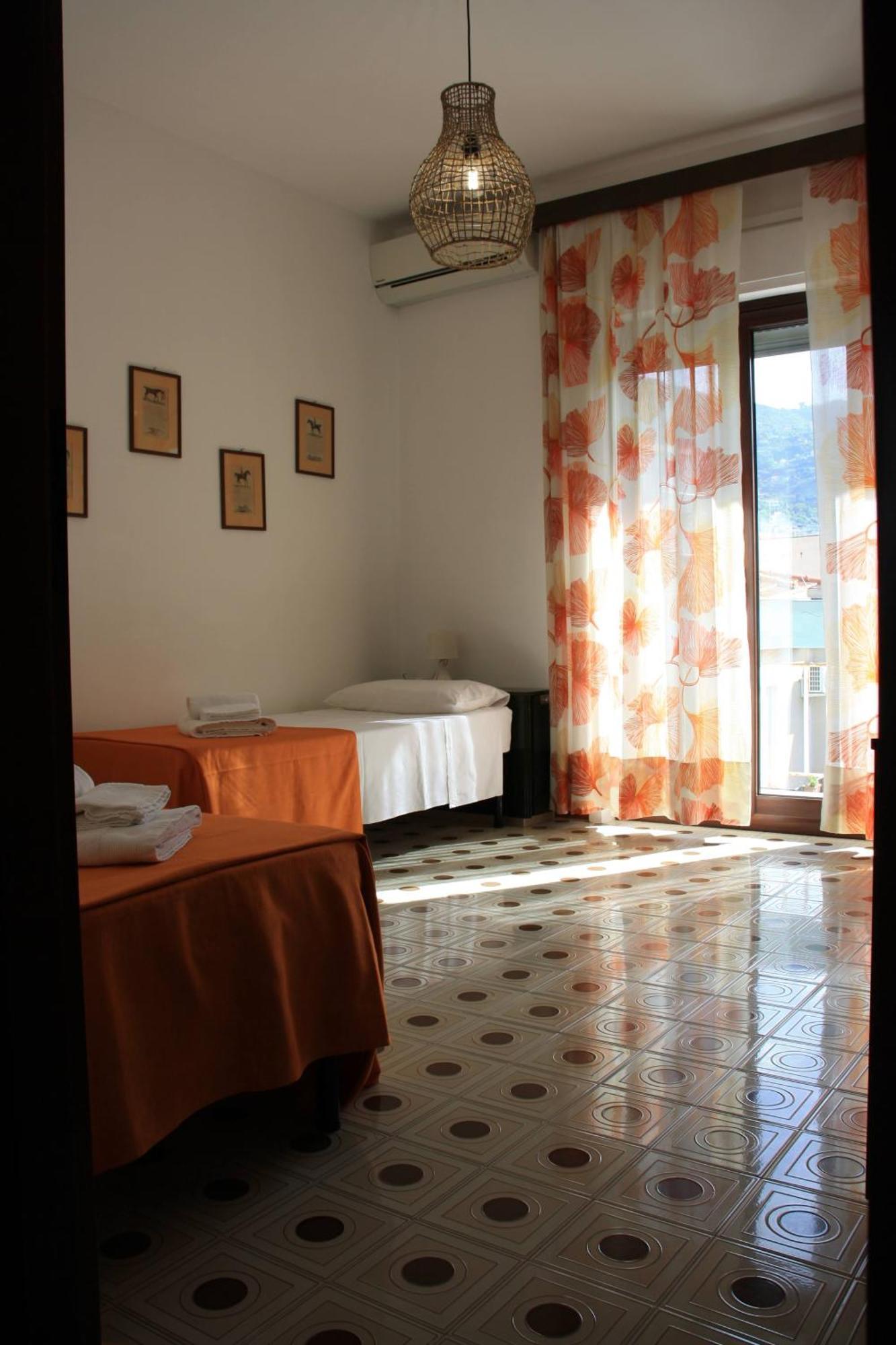 Archimede Lounge Leilighet Cefalù Eksteriør bilde